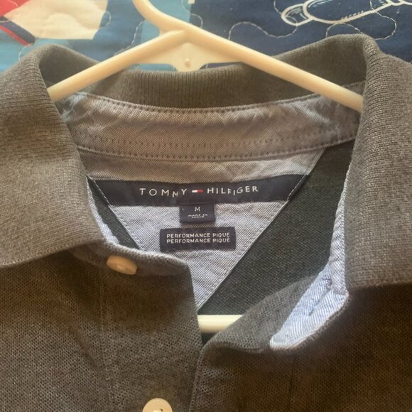 Tommy Hilfiger Men's Medium Gray Polo - Picture 3 of 4